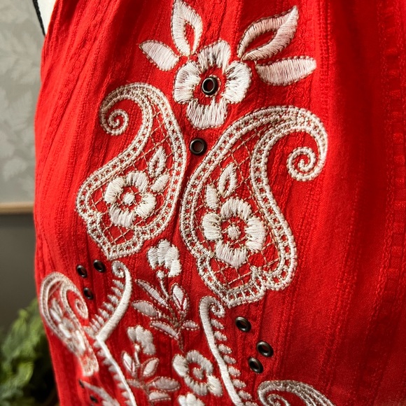 Coco & Jaimeson Boho Halter Embroidery Small - Picture 2 of 5